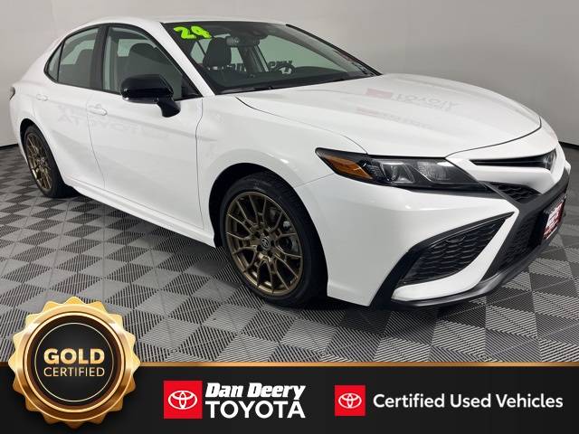2024 Toyota Camry SE — Sedan — 21,609 mi — Cedar Falls, IA