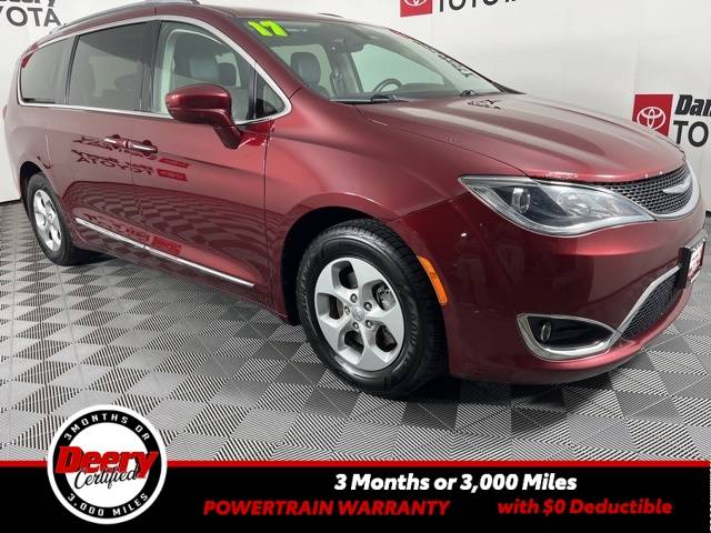 2017 Chrysler Pacifica Touring L Plus — Minivan — 140,676 mi — Cedar Falls, IA