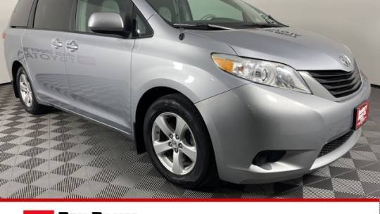 2013 Toyota Sienna LE