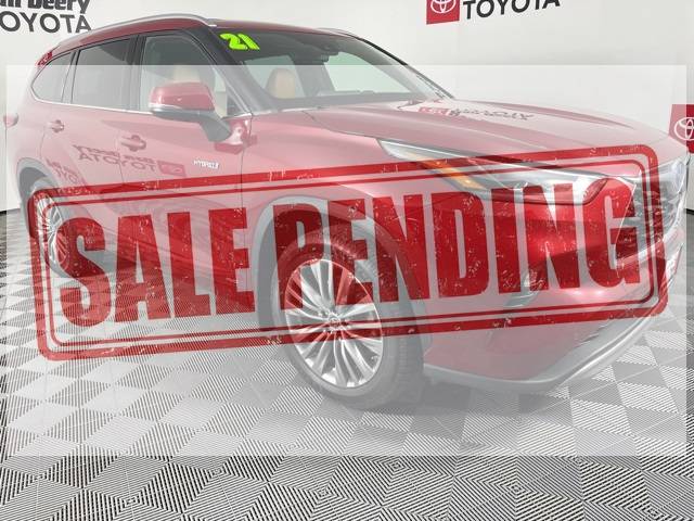 2021 Toyota Highlander Hybrid Platinum — SUV — 74,919 mi — Cedar Falls, IA