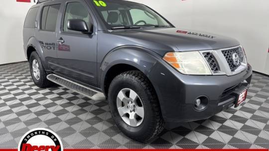 2010 Nissan Pathfinder S — SUV — 127,326 mi — Cedar Falls, IA