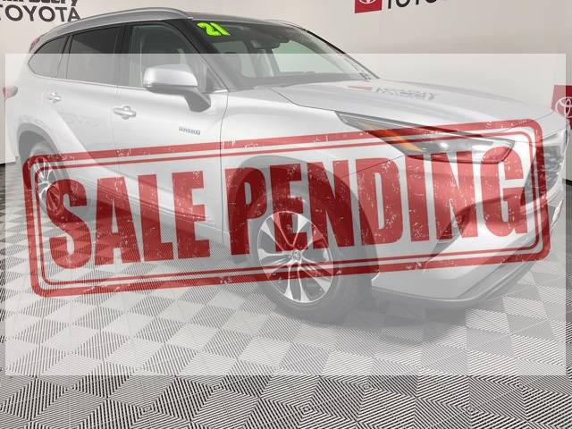 2021 Toyota Highlander Hybrid XLE — SUV — 60,763 mi — Cedar Falls, IA