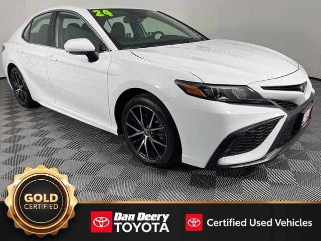 2024 Toyota Camry SE — Sedan — 13,938 mi — Cedar Falls, IA