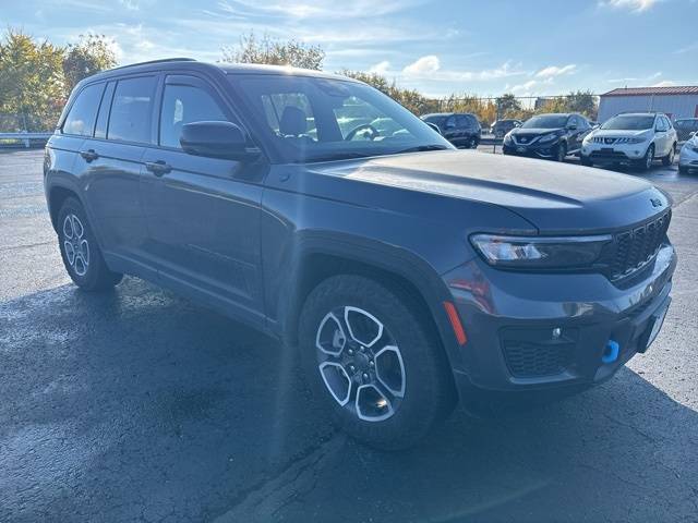 2023 Jeep Grand Cherokee Trailhawk 4xe — SUV — 8,296 mi — Cedar Falls, IA