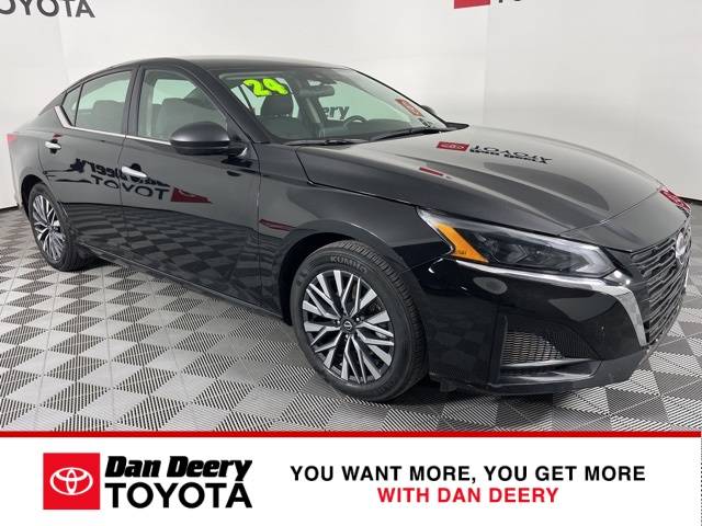 2024 Nissan Altima SV — Sedan — 19,271 mi — Cedar Falls, IA