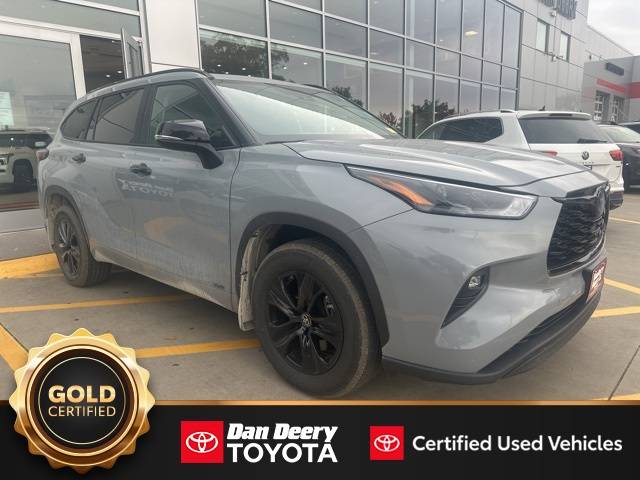 2024 Toyota Highlander Hybrid XLE — SUV — 15,588 mi — Cedar Falls, IA