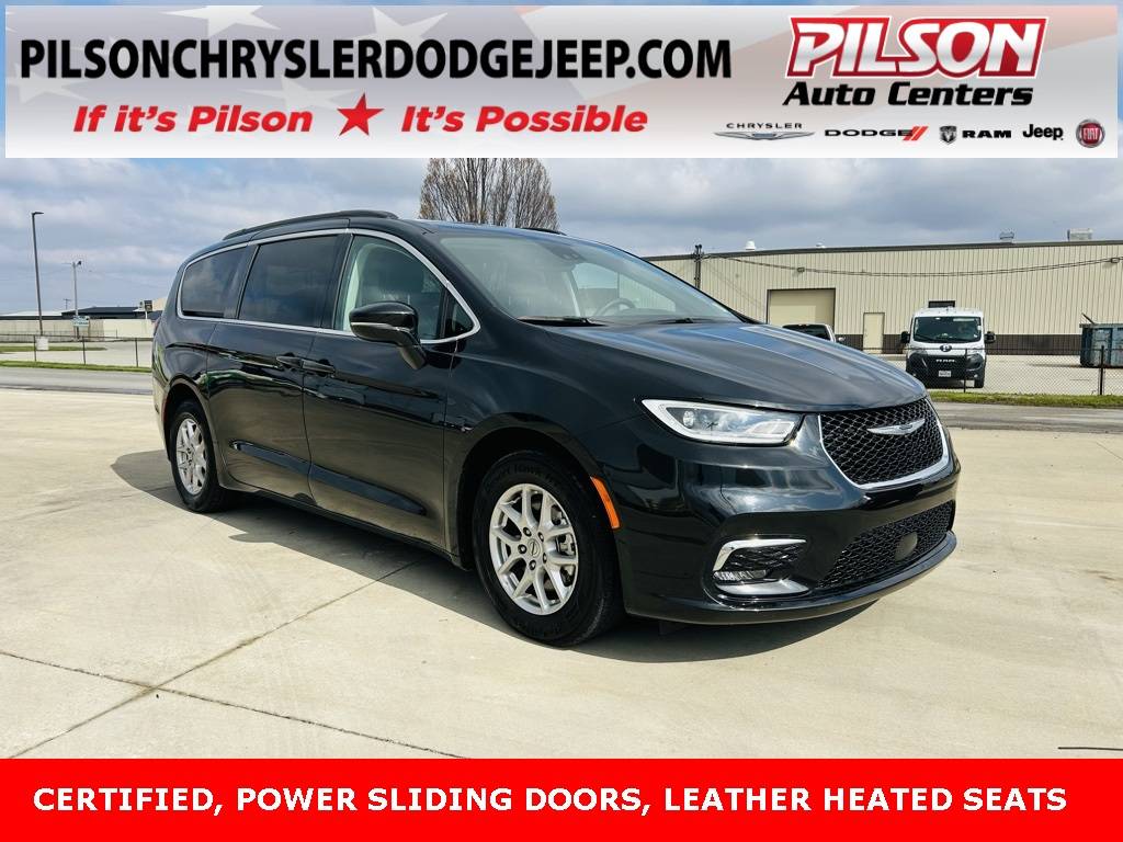 2022 Chrysler Pacifica Touring L — Minivan — 66,572 mi — Mattoon, IL