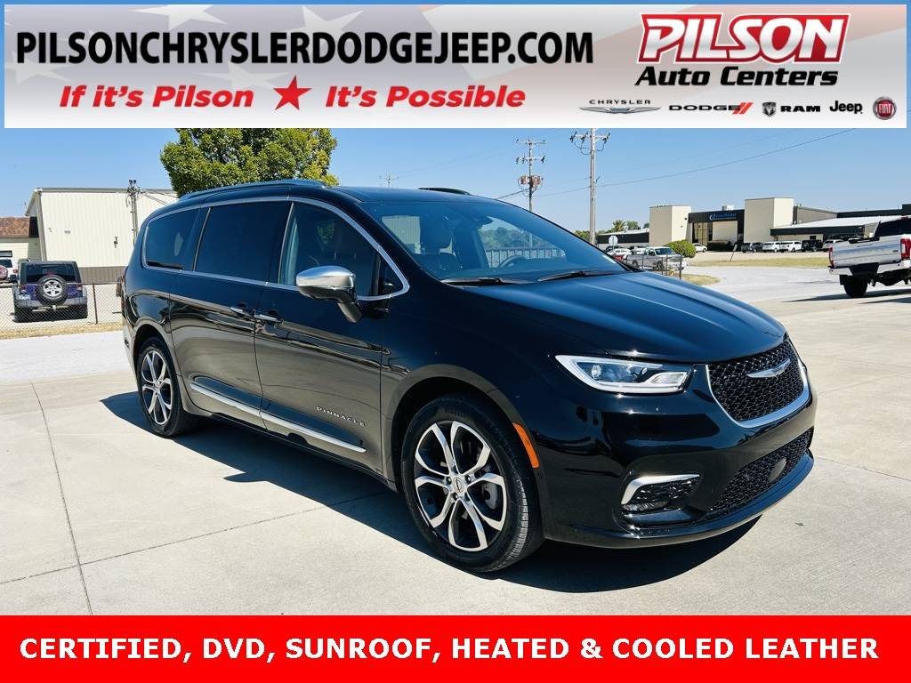 2024 Chrysler Pacifica Pinnacle — Minivan — 31,397 mi — Mattoon, IL