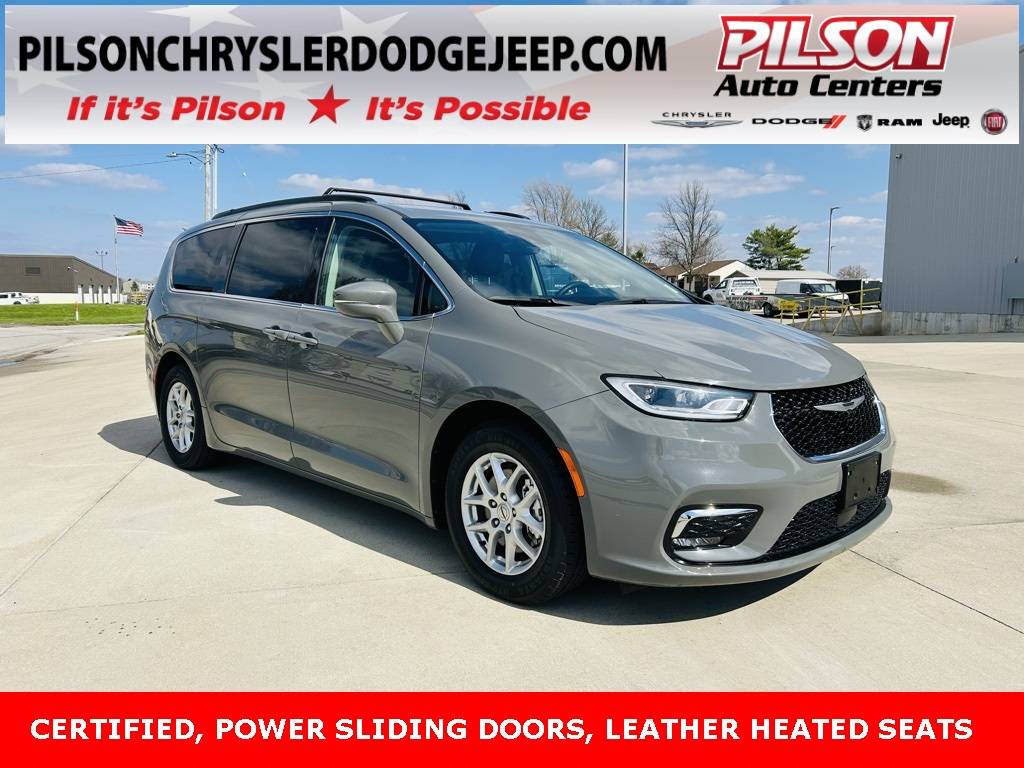 2022 Chrysler Pacifica Touring L — Minivan — 62,857 mi — Mattoon, IL