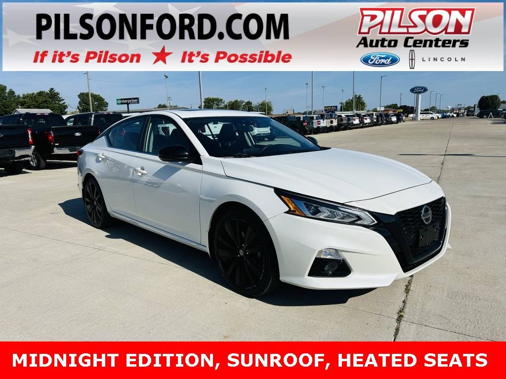 2022 Nissan Altima SR — Sedan — 30,961 mi — Mattoon, IL