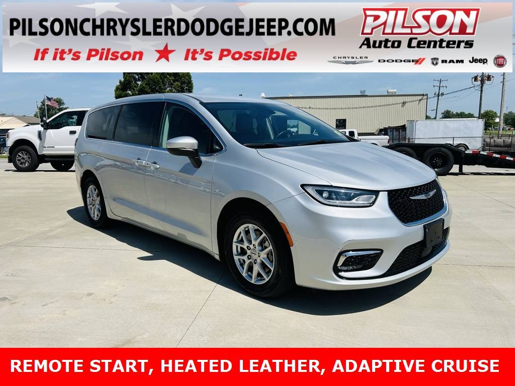 2023 Chrysler Pacifica Touring L — Minivan — 65,095 mi — Mattoon, IL