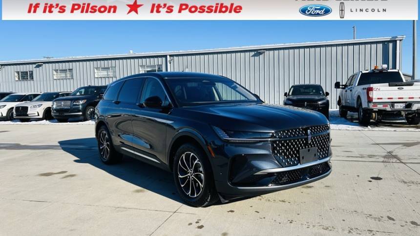 2024 Lincoln Nautilus Premiere — SUV — 6,882 mi — Mattoon, IL