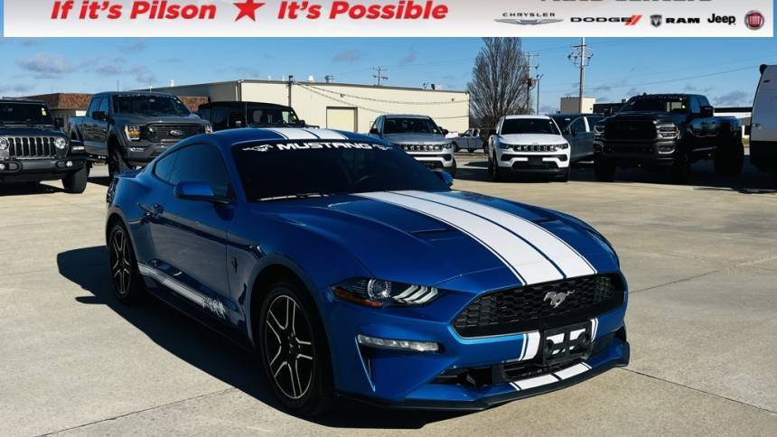 2020 Ford Mustang EcoBoost — Coupe — 28,528 mi — Mattoon, IL