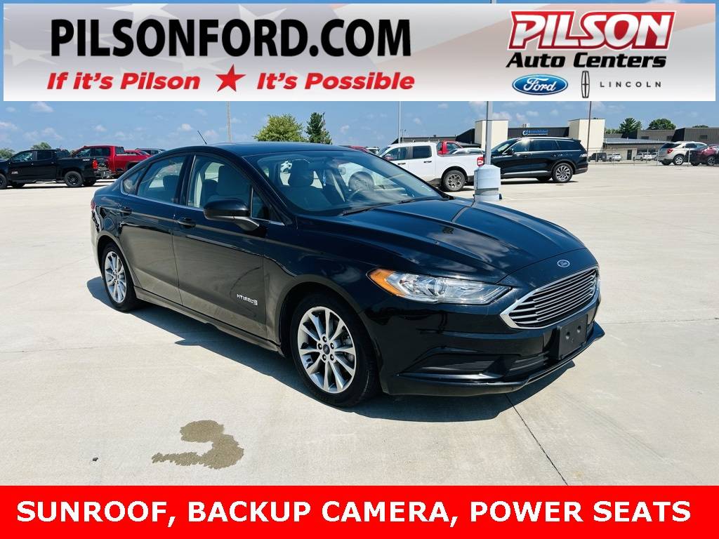 2017 Ford Fusion Hybrid SE — Sedan — 163,404 mi — Mattoon, IL