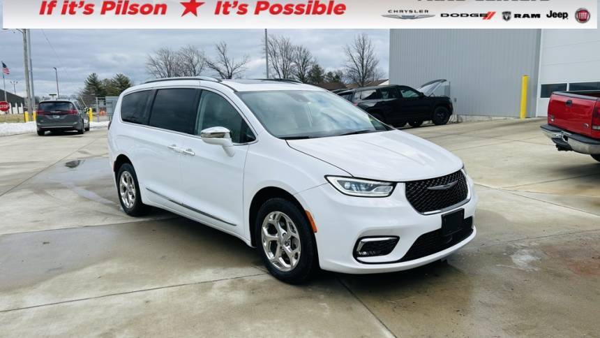 2021 Chrysler Pacifica Limited — Minivan — 61,810 mi — Mattoon, IL