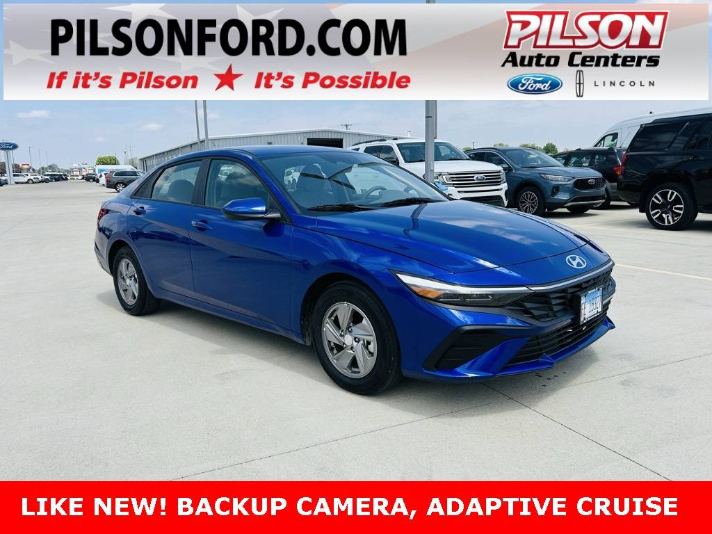 2025 Hyundai Elantra SE — Sedan — 215 mi — Mattoon, IL