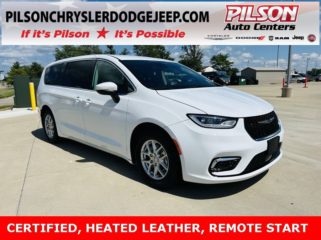 2023 Chrysler Pacifica Touring L — Minivan — 61,007 mi — Mattoon, IL