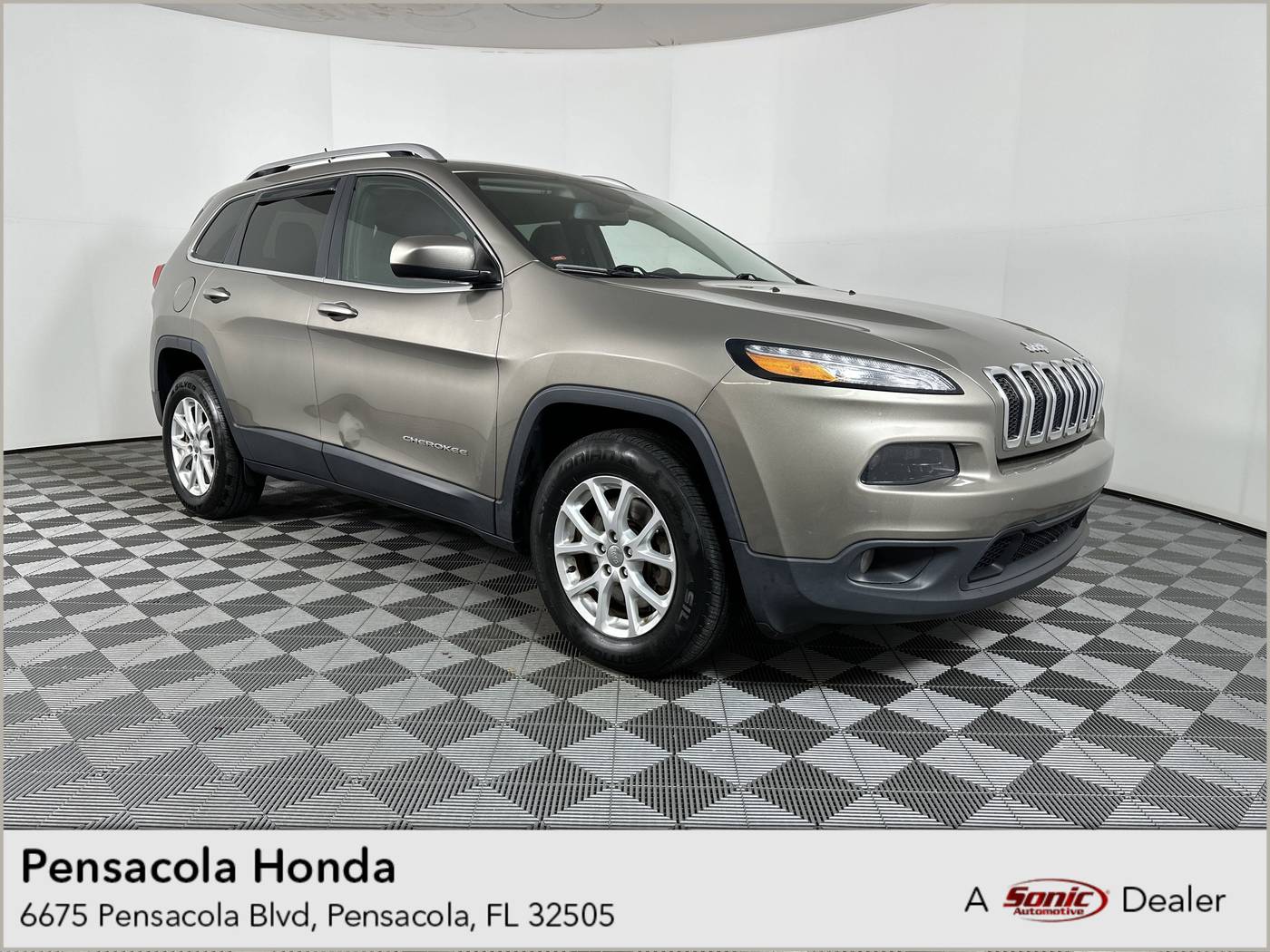 2016 Jeep Cherokee Latitude — SUV — 149,915 mi — Pensacola, FL