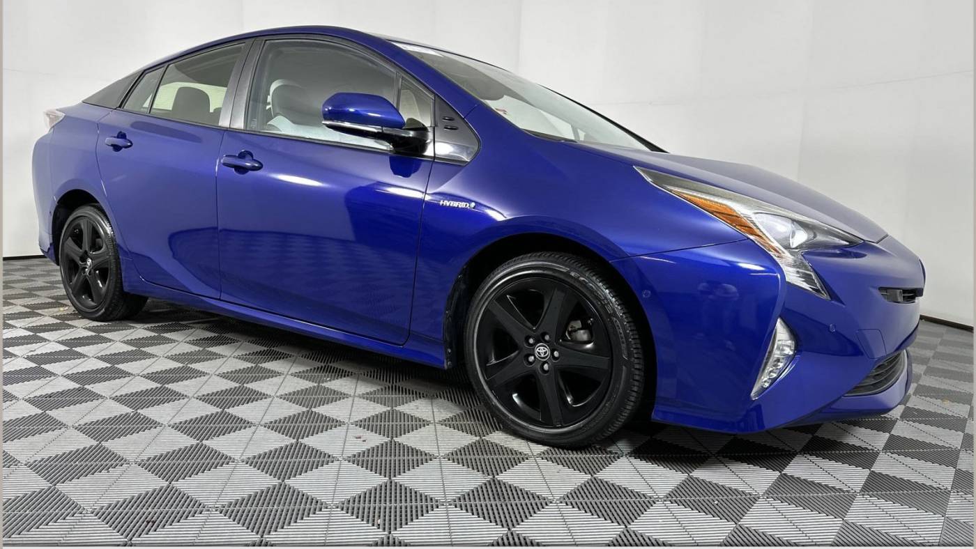 2016 Toyota Prius Two Eco — Hatchback — 13,720 mi — Pensacola, FL