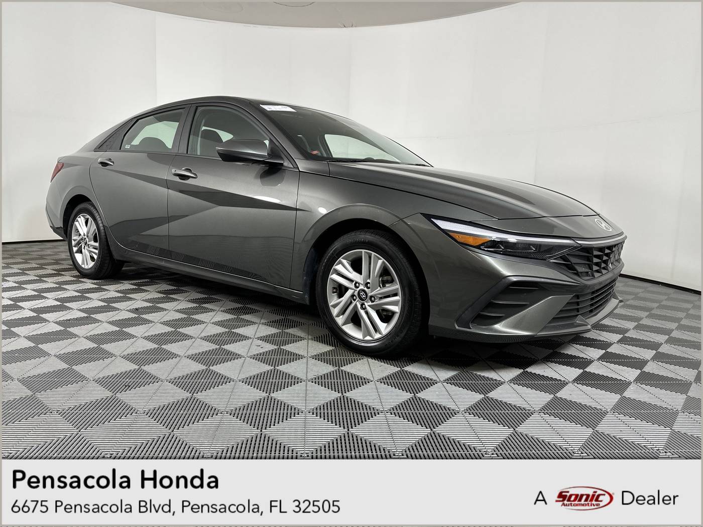 2024 Hyundai Elantra SEL — Sedan — 31,379 mi — Pensacola, FL