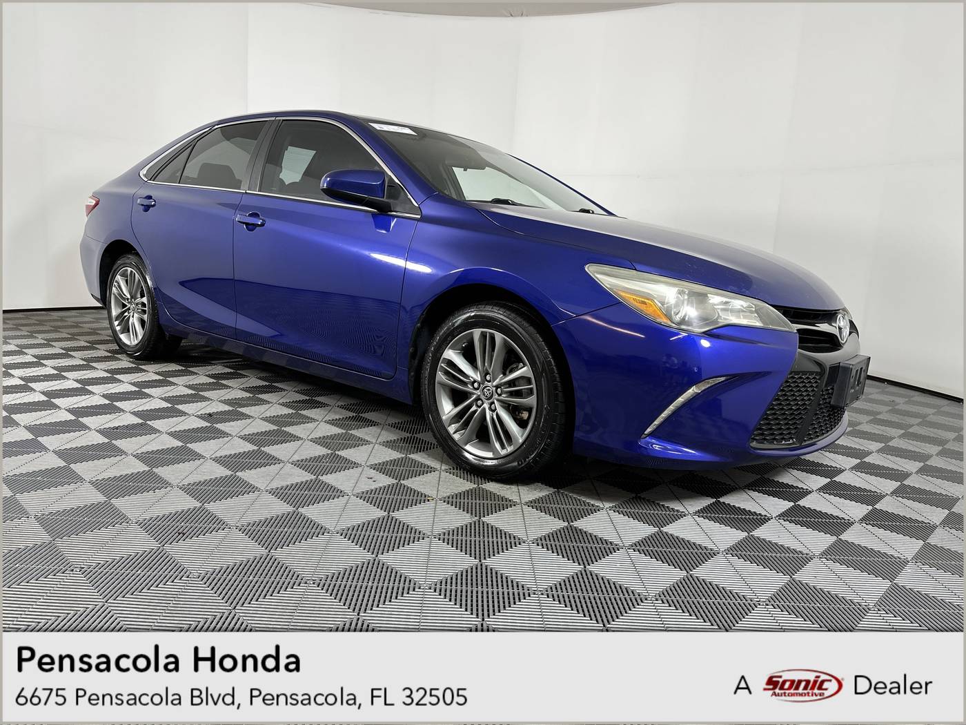 2016 Toyota Camry SE — Sedan — 193,309 mi — Pensacola, FL