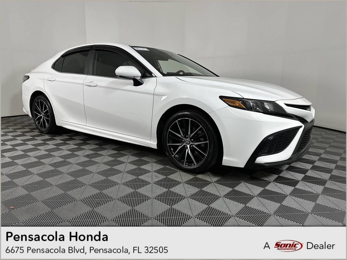 2021 Toyota Camry SE — Sedan — 39,925 mi — Pensacola, FL