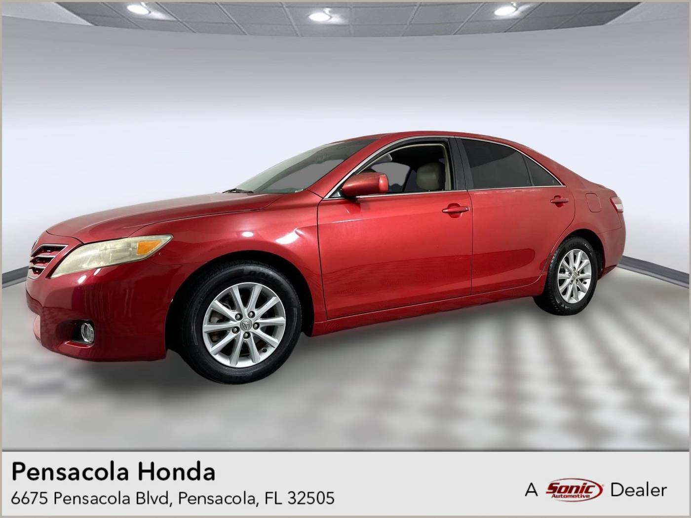 2011 Toyota Camry XLE — Sedan — 206,339 mi — Pensacola, FL