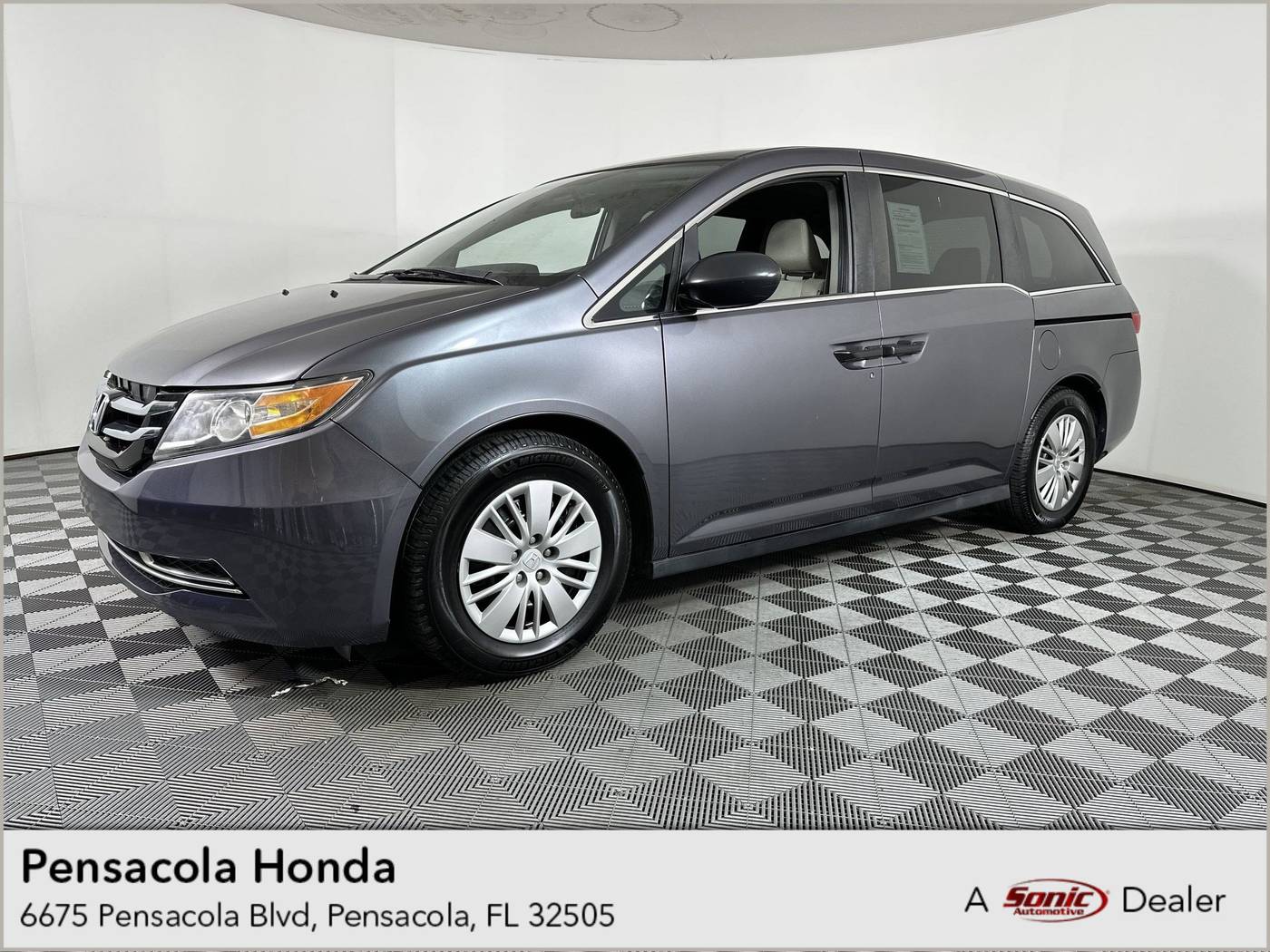 2016 Honda Odyssey LX — Minivan — 185,703 mi — Pensacola, FL