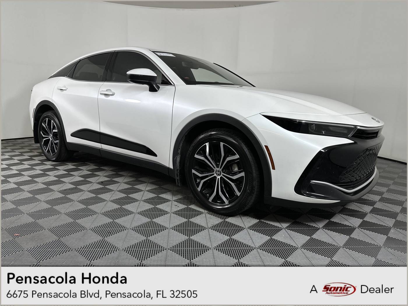 2023 Toyota Crown XLE — Sedan — 20,206 mi — Pensacola, FL