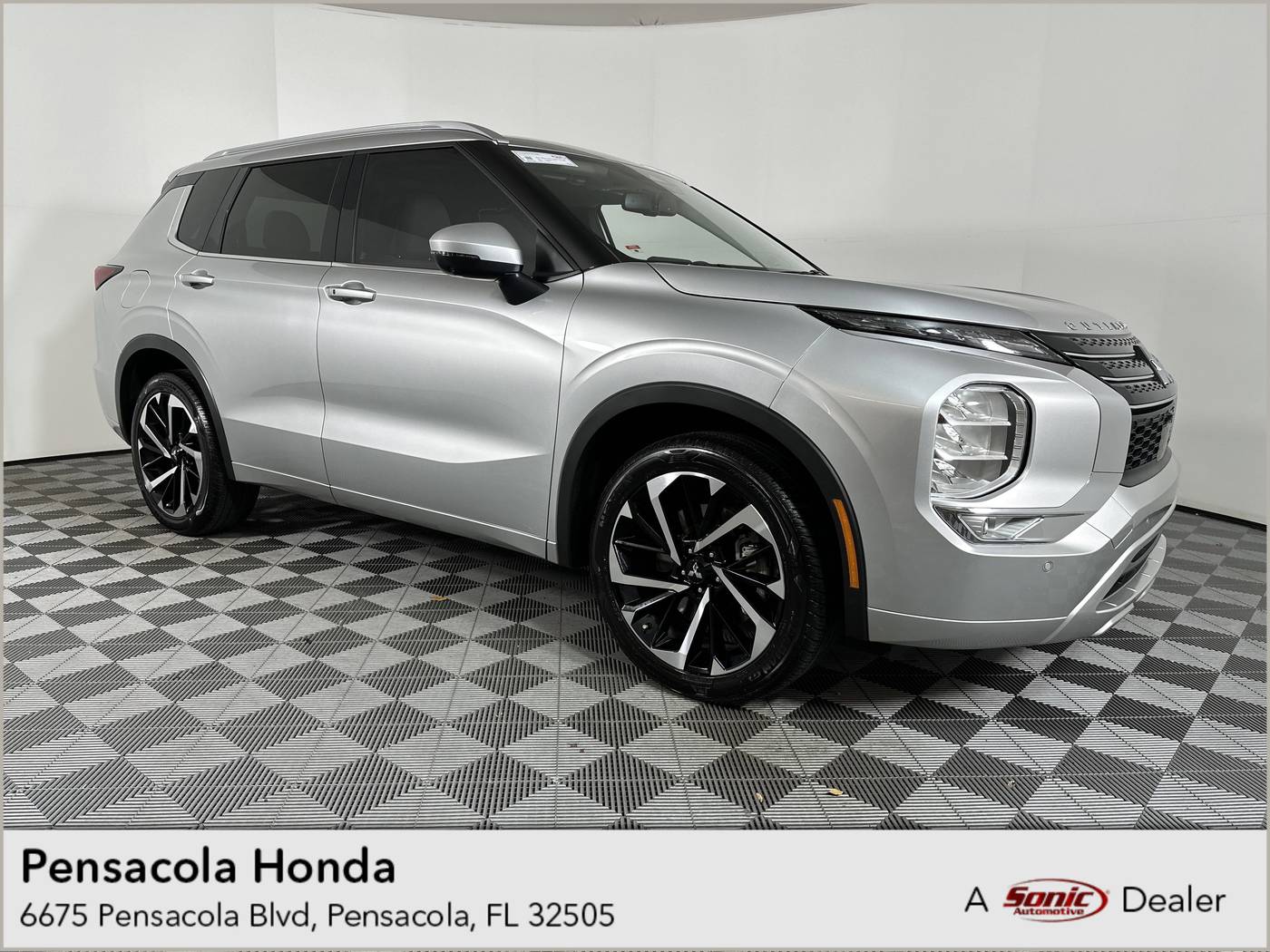 2024 Mitsubishi Outlander SEL — SUV — 13,828 mi — Pensacola, FL