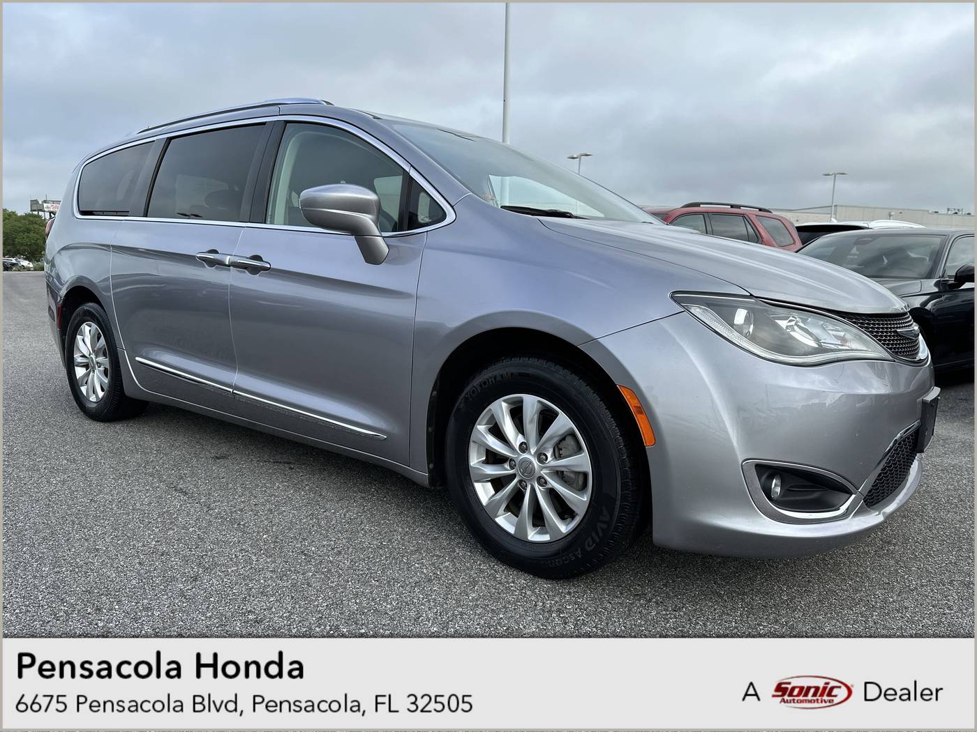 2018 Chrysler Pacifica Touring L — Minivan — 93,502 mi — Pensacola, FL