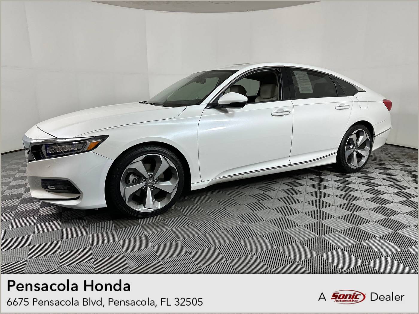 2019 Honda Accord Touring — Sedan — 62,270 mi — Pensacola, FL