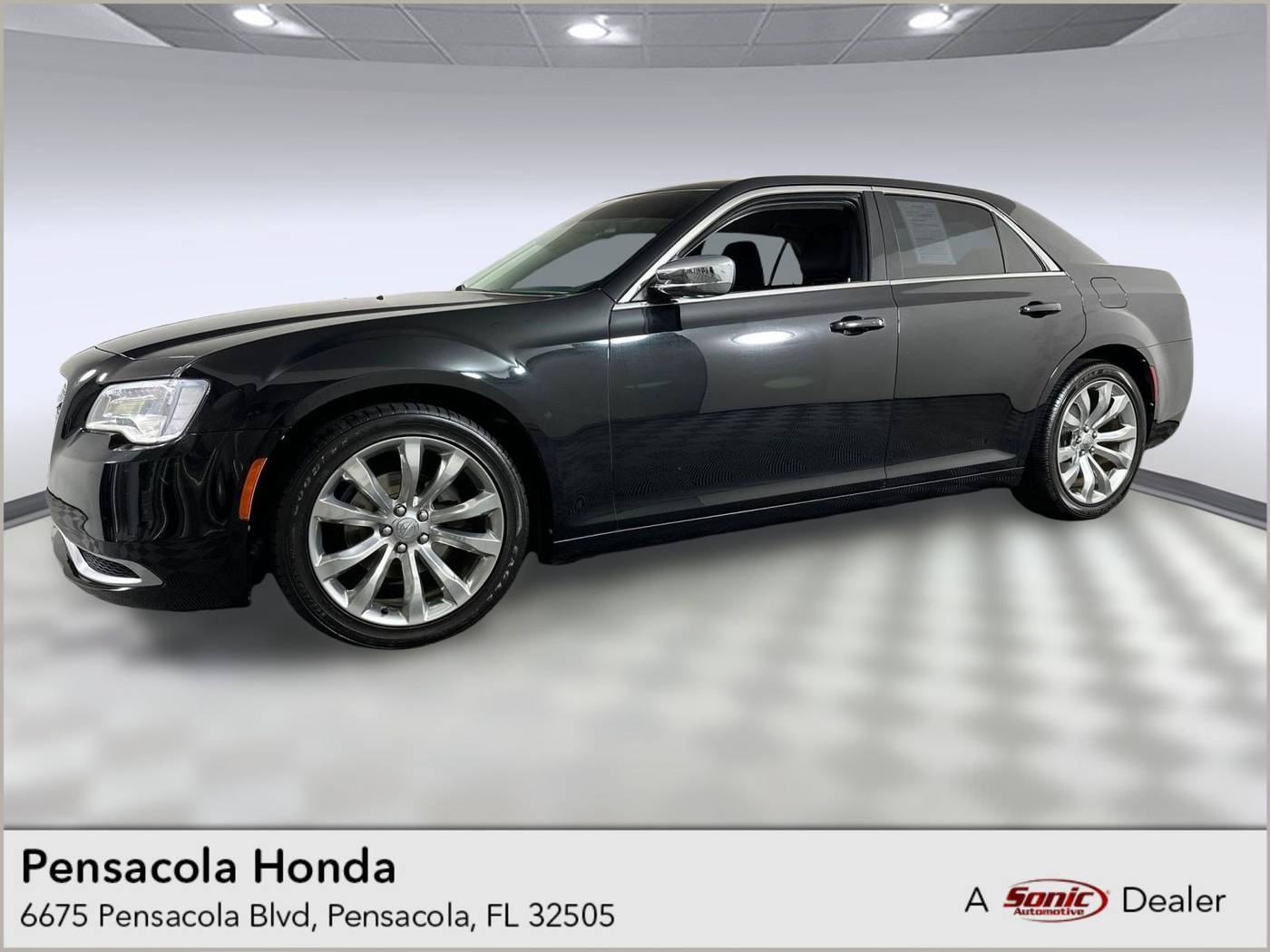 2019 Chrysler 300 Touring — Sedan — 71,454 mi — Pensacola, FL