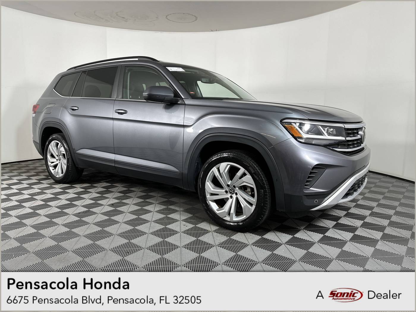 2021 Volkswagen Atlas SE with Technology — SUV — 68,351 mi — Pensacola, FL