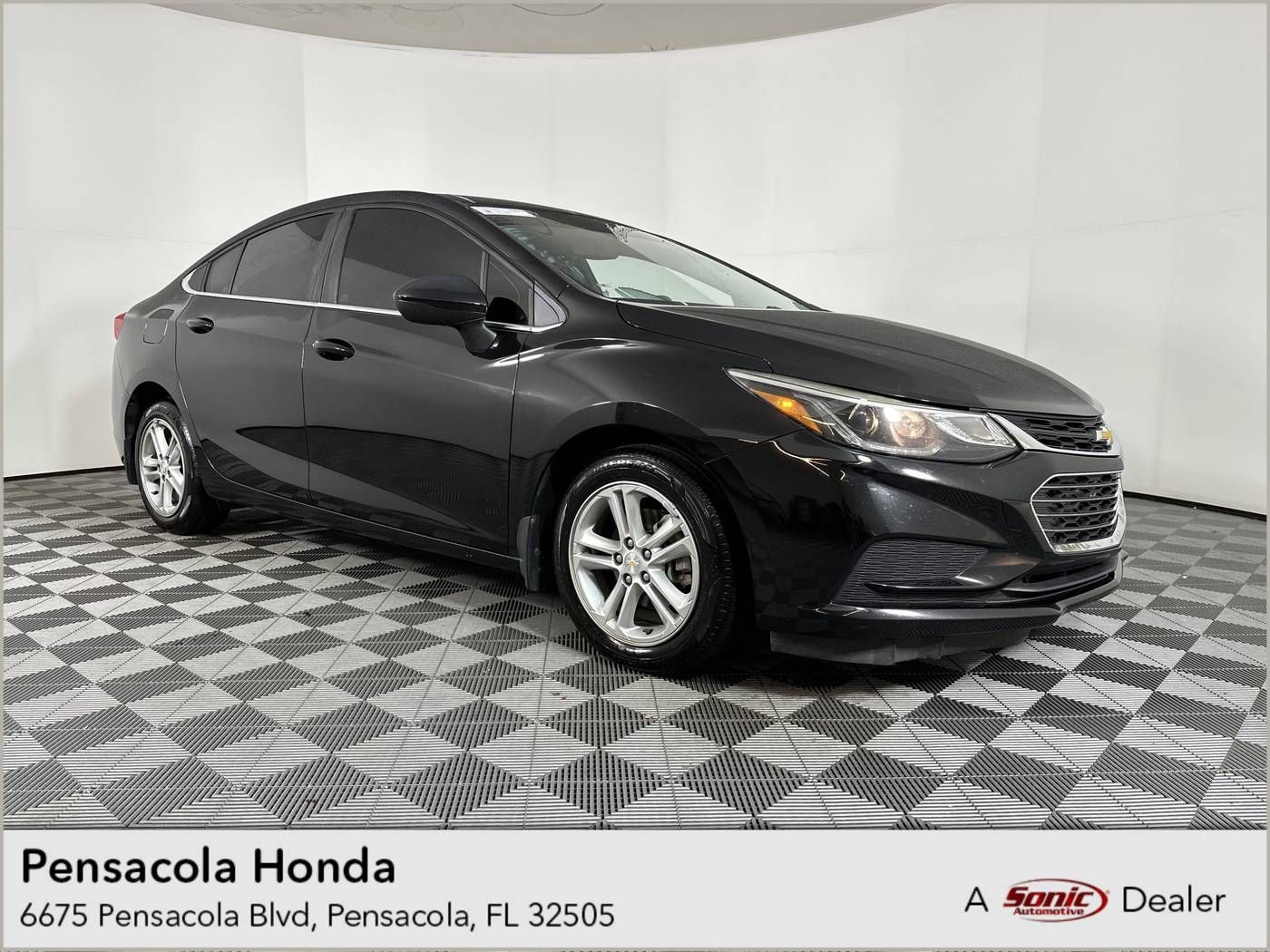 2018 Chevrolet Cruze LT — Sedan — 97,139 mi — Pensacola, FL