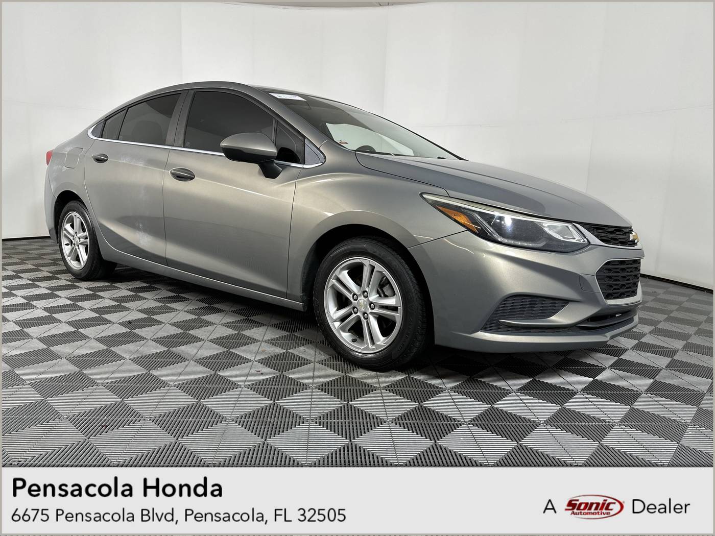 2017 Chevrolet Cruze LT — Sedan — 127,772 mi — Pensacola, FL