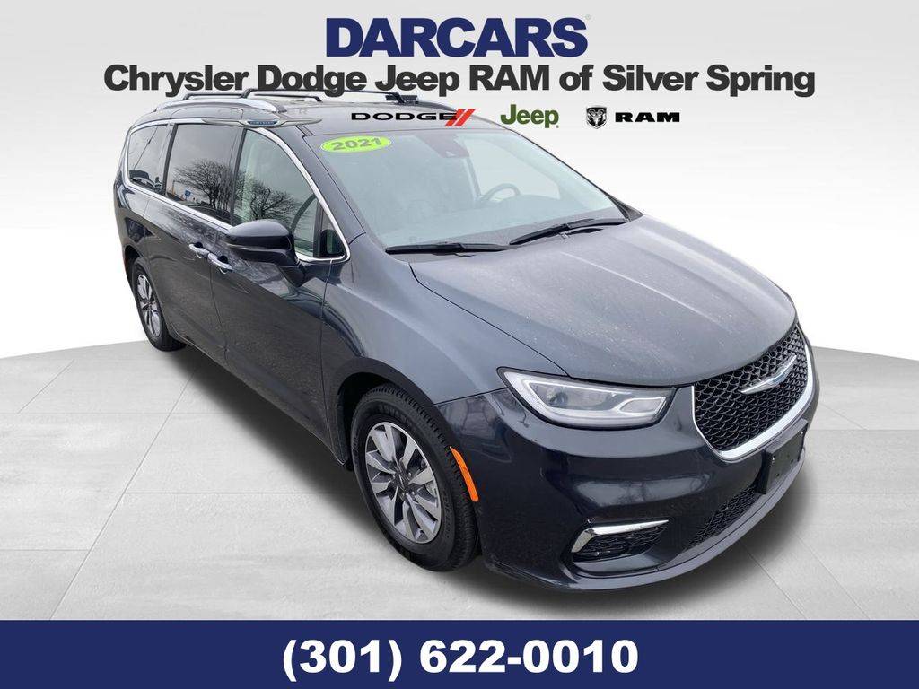 2021 Chrysler Pacifica Hybrid Touring L — Minivan — 62,985 mi — Silver Spring, MD