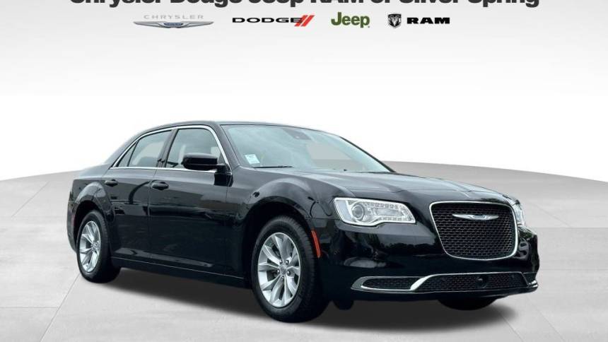 2023 Chrysler 300 Touring — Sedan — 51 mi — Silver Spring, MD
