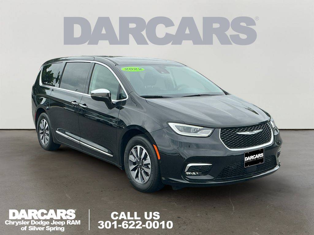 2022 Chrysler Pacifica Hybrid Limited — Minivan — 33,583 mi — Silver Spring, MD