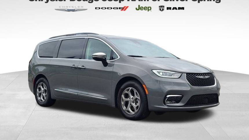 2023 Chrysler Pacifica Limited — Minivan — 16,548 mi — Silver Spring, MD