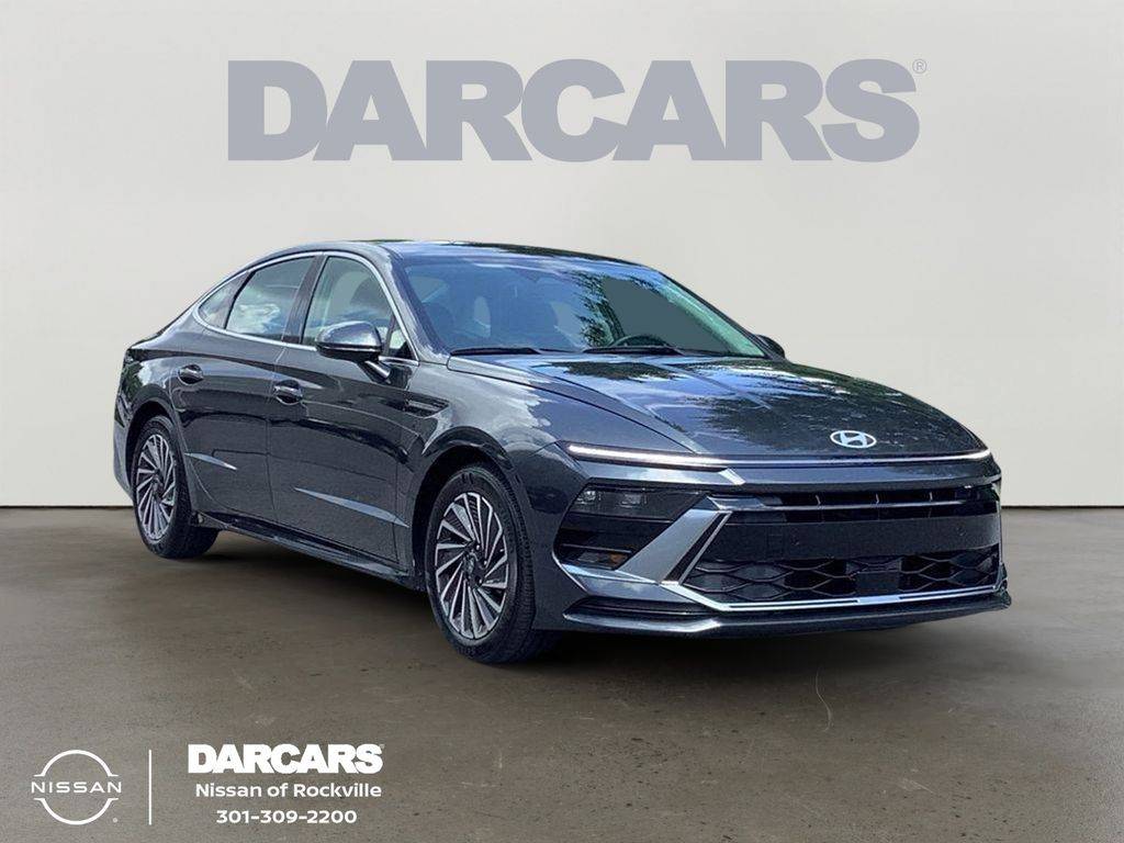 2025 Hyundai Sonata Hybrid SEL — Sedan — 13,139 mi — Rockville, MD