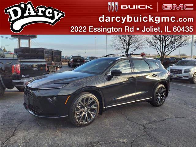 2025 Toyota Crown Signia Limited — SUV — 7,962 mi — Joliet, IL