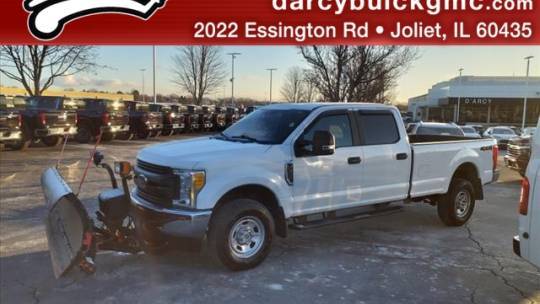 2017 Ford Super Duty F-350 XL — Pickup Truck — 85,116 mi — Joliet, IL