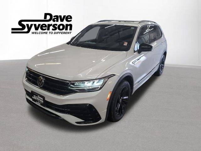 2023 Volkswagen Tiguan SE R-Line Black — SUV — 89,721 mi — Albert Lea, MN