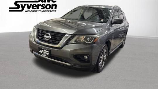 2020 Nissan Pathfinder SV — SUV — 70,701 mi — Albert Lea, MN