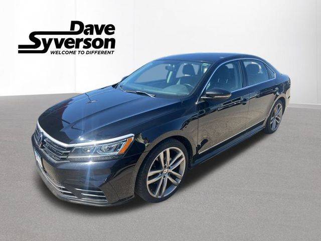 2016 Volkswagen Passat 1.8T R-Line — Sedan — 258,763 mi — Albert Lea, MN