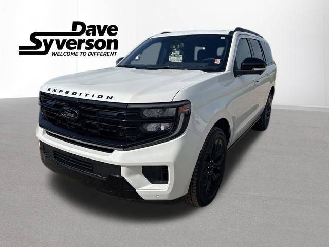 2025 Ford Expedition Platinum — SUV — 1,644 mi — Albert Lea, MN