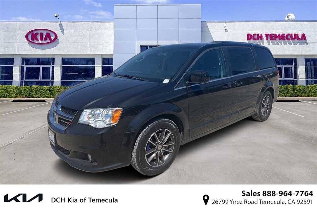 2017 Dodge Grand Caravan SXT — Minivan — 124,262 mi — Temecula, CA