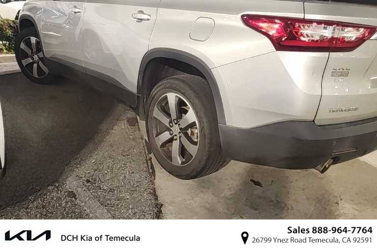 2019 Chevrolet Traverse LT Leather — SUV — 132,385 mi — Temecula, CA
