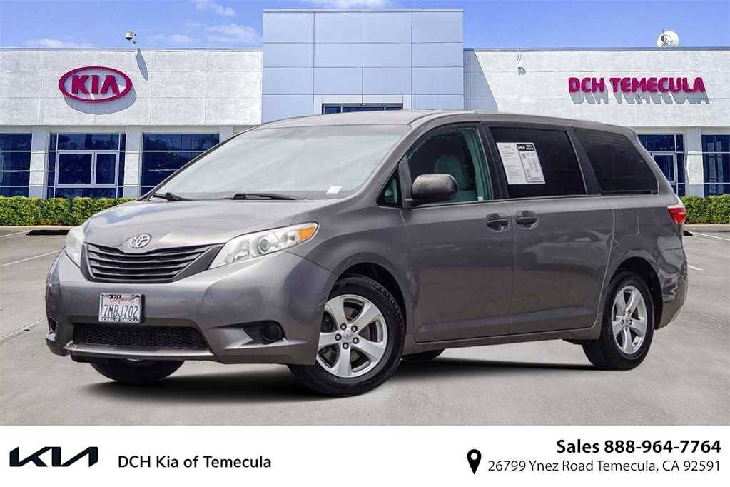 2015 Toyota Sienna L — Minivan — 194,623 mi — Temecula, CA